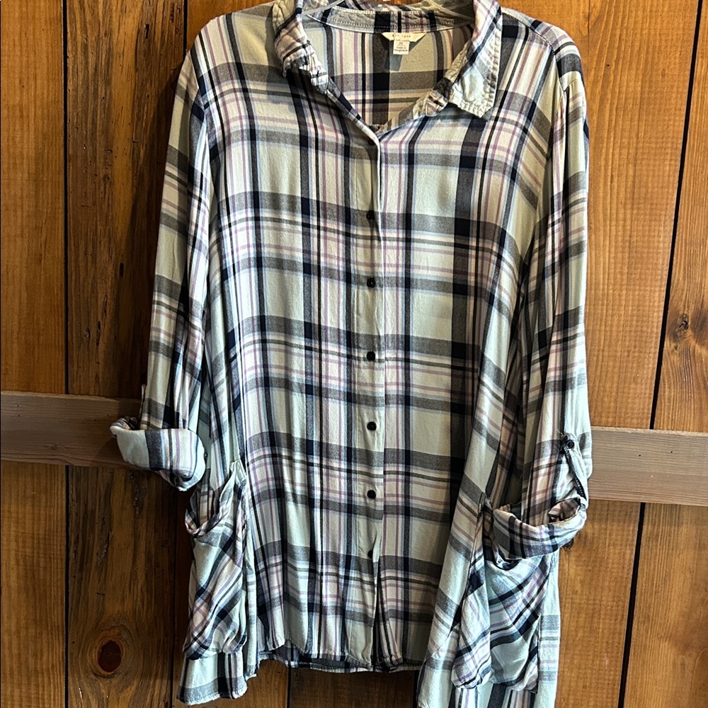 Plaid Button-Up Shirt